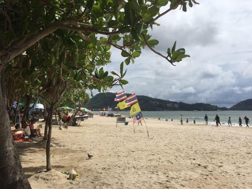 Patong Chusri Hotel מראה חיצוני תמונה