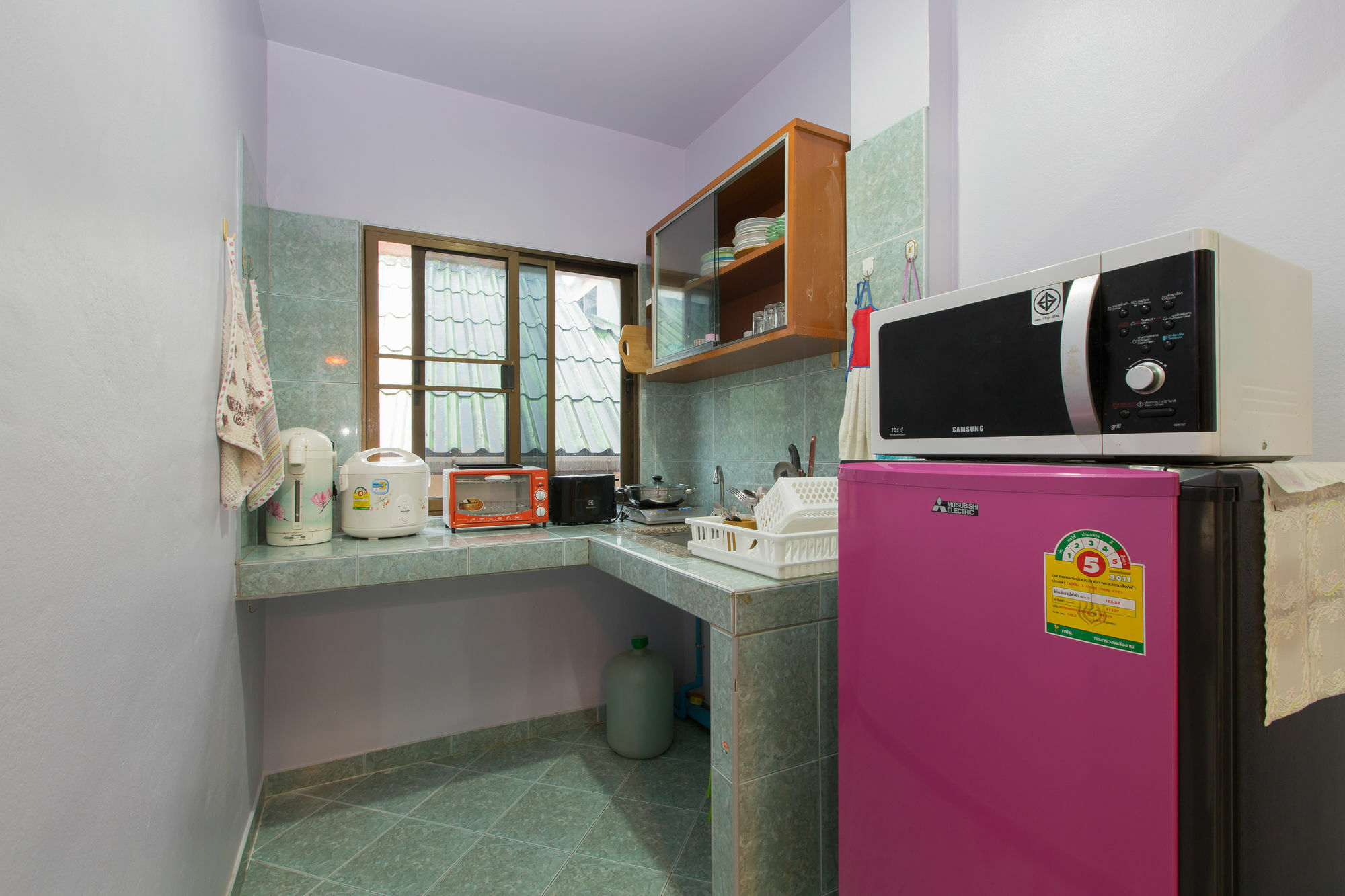 Patong Chusri Hotel מראה חיצוני תמונה