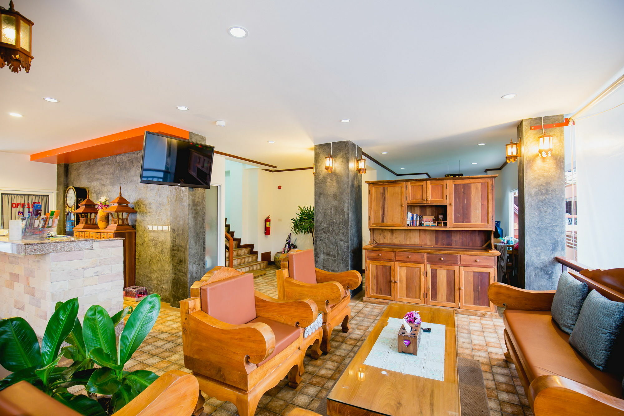 Patong Chusri Hotel מראה חיצוני תמונה