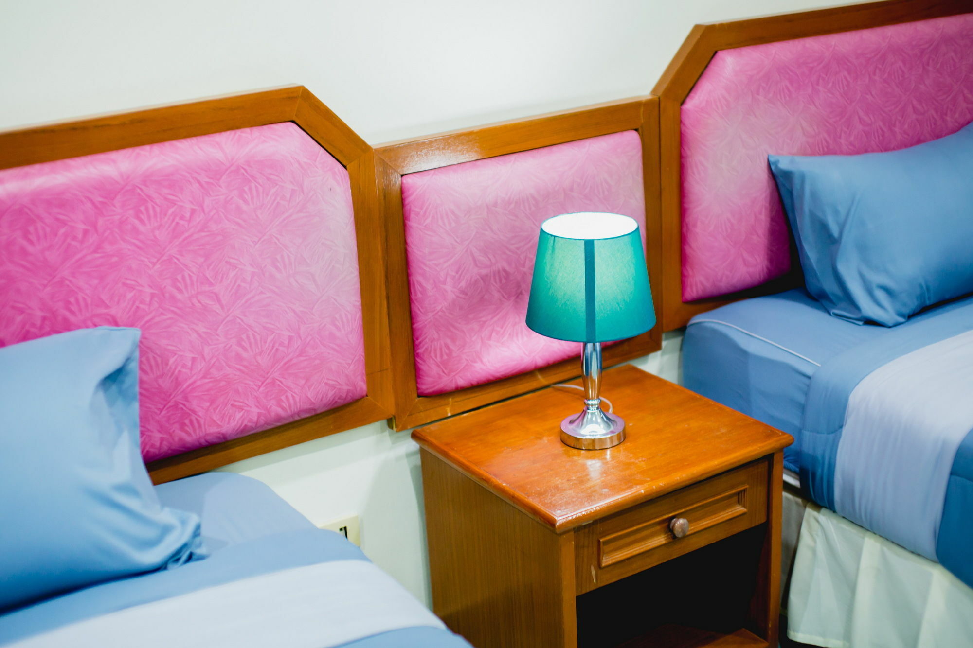 Patong Chusri Hotel מראה חיצוני תמונה